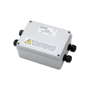 UCS coupling control unit om meerdere 230 volt motoren synchroon te laten lopen.